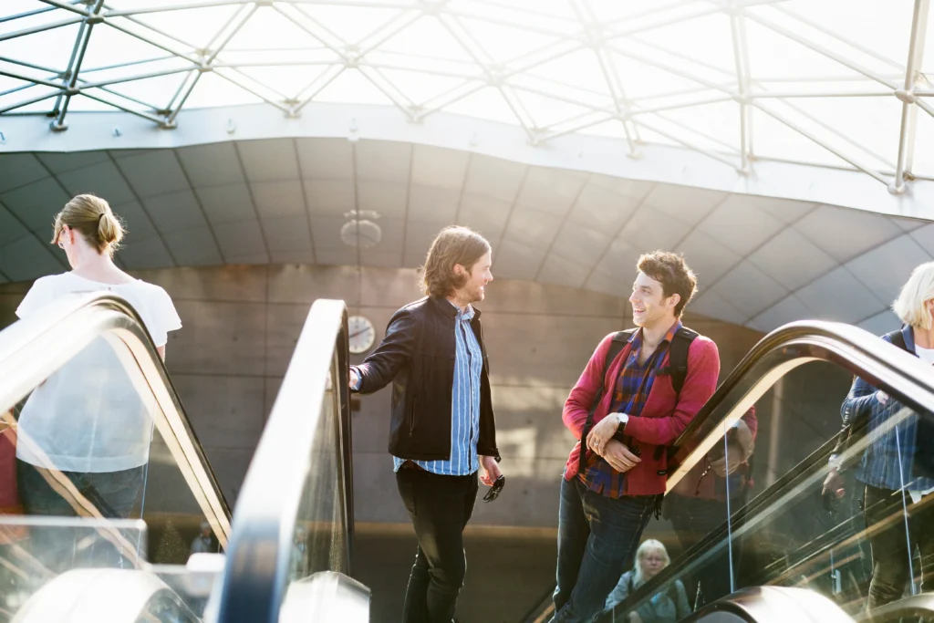 På Establish Schening hjälper vi företag etablera datadrivna insikter, avancerad analys och djup affärsförståelse – för mätbara resultat i komplexa värdekedjor.